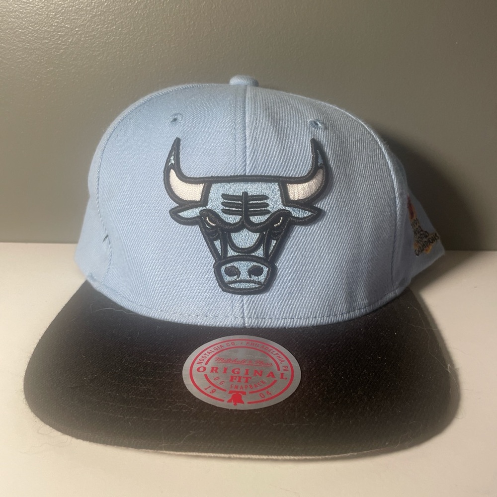 Chicago Bulls mitchell and ness SnapBack hat